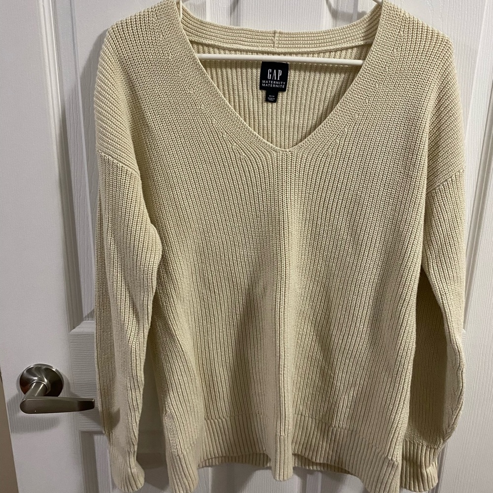 GAP Maternity sweater